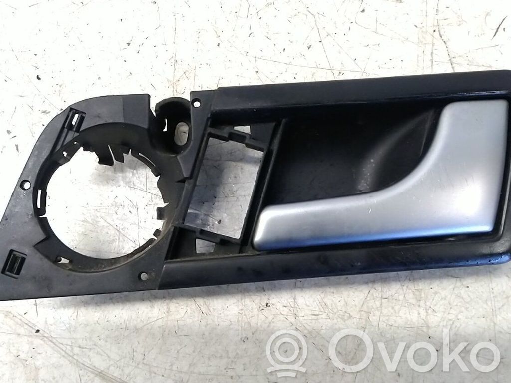 Audi A2 Manecilla interna puerta delantera 