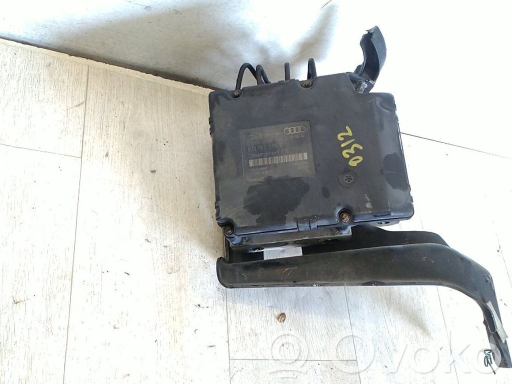 ABS Steuergerät   8N0698517