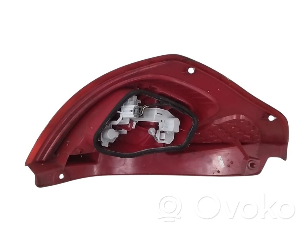 Ford Fiesta Lampă spate în caroserie 