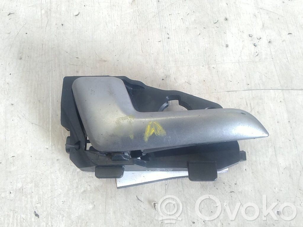 KIA Rio Manecilla interna puerta delantera 