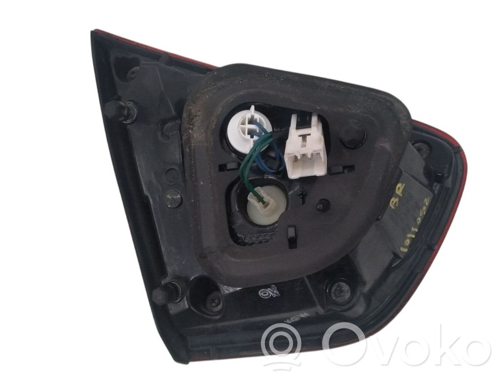 Luci posteriori   924041W200