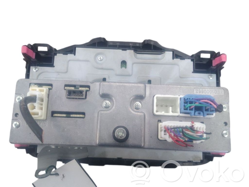Toyota Aygo AB40 Steuergerät GPS Navigation 