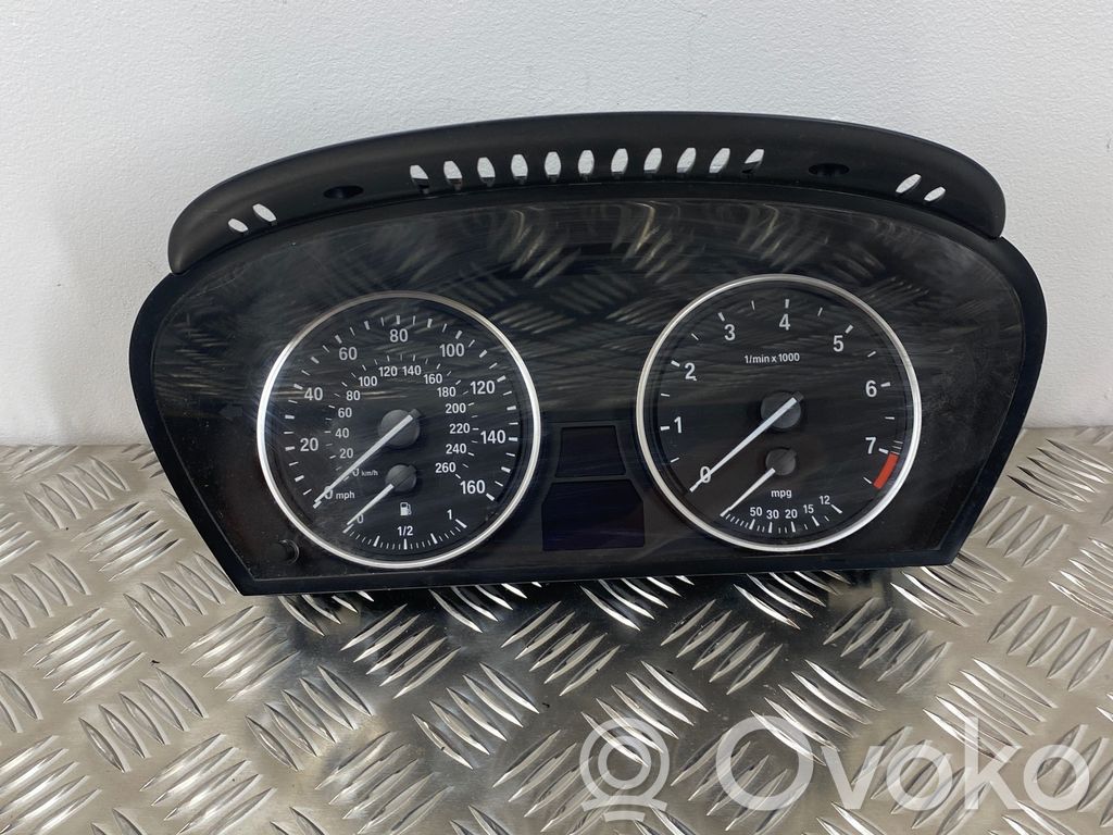 BMW 5 E60 E61 Speedometer (instrument cluster) 