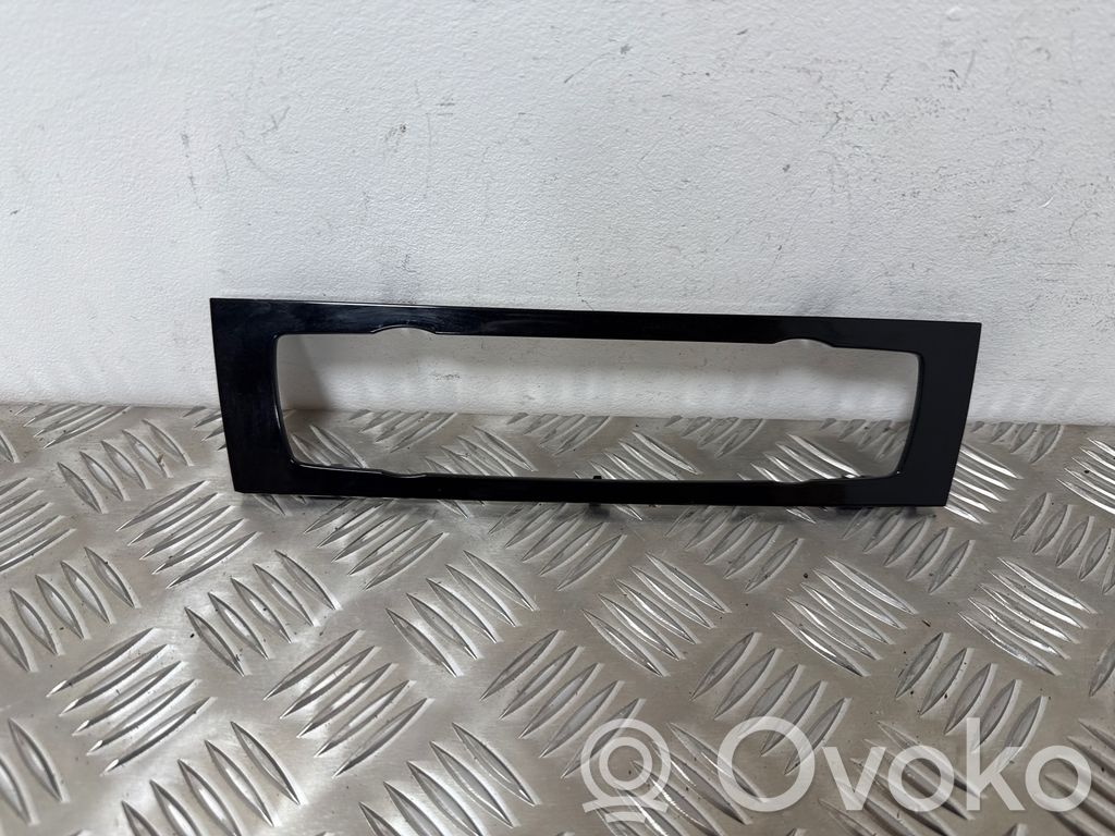 BMW X1 E84 Climate control/heater control trim 