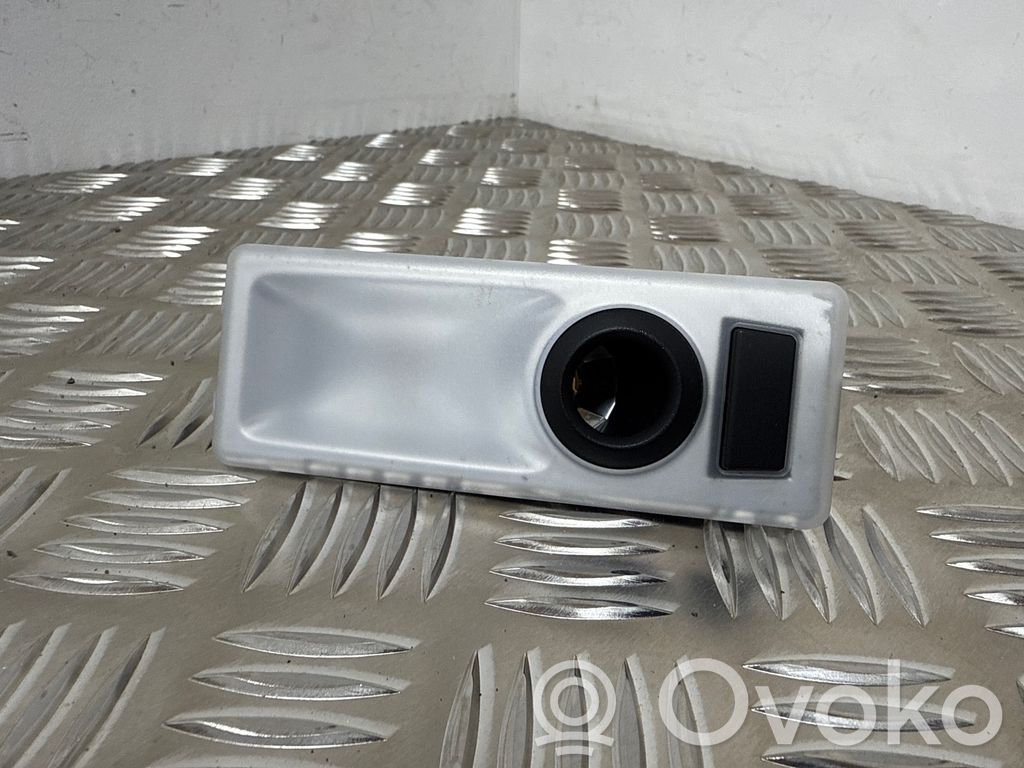 BMW 3 E90 E91 Rear seat light 