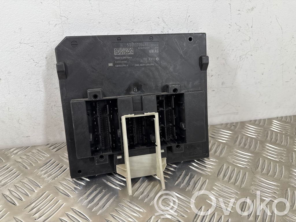 Volkswagen Golf VII Comfort/convenience module 
