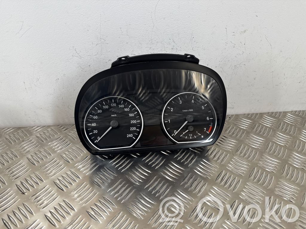 BMW 1 E81 E87 Speedometer (instrument cluster) 