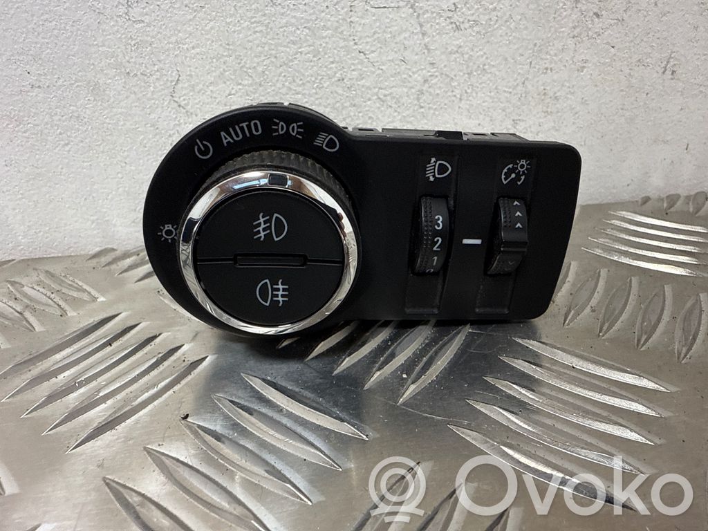 Opel Mokka Light switch 