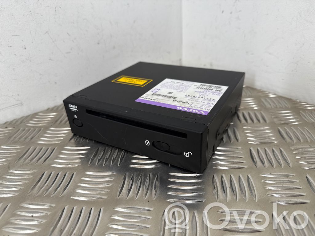 Volvo V70 Radio/CD/DVD/GPS head unit 