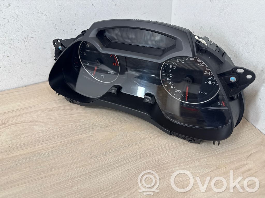 Audi A4 S4 B8 8K Nopeusmittari (mittaristo) 