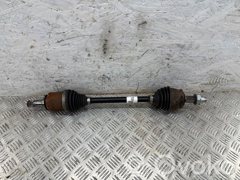 Opel Corsa E Priekinis pusašis 