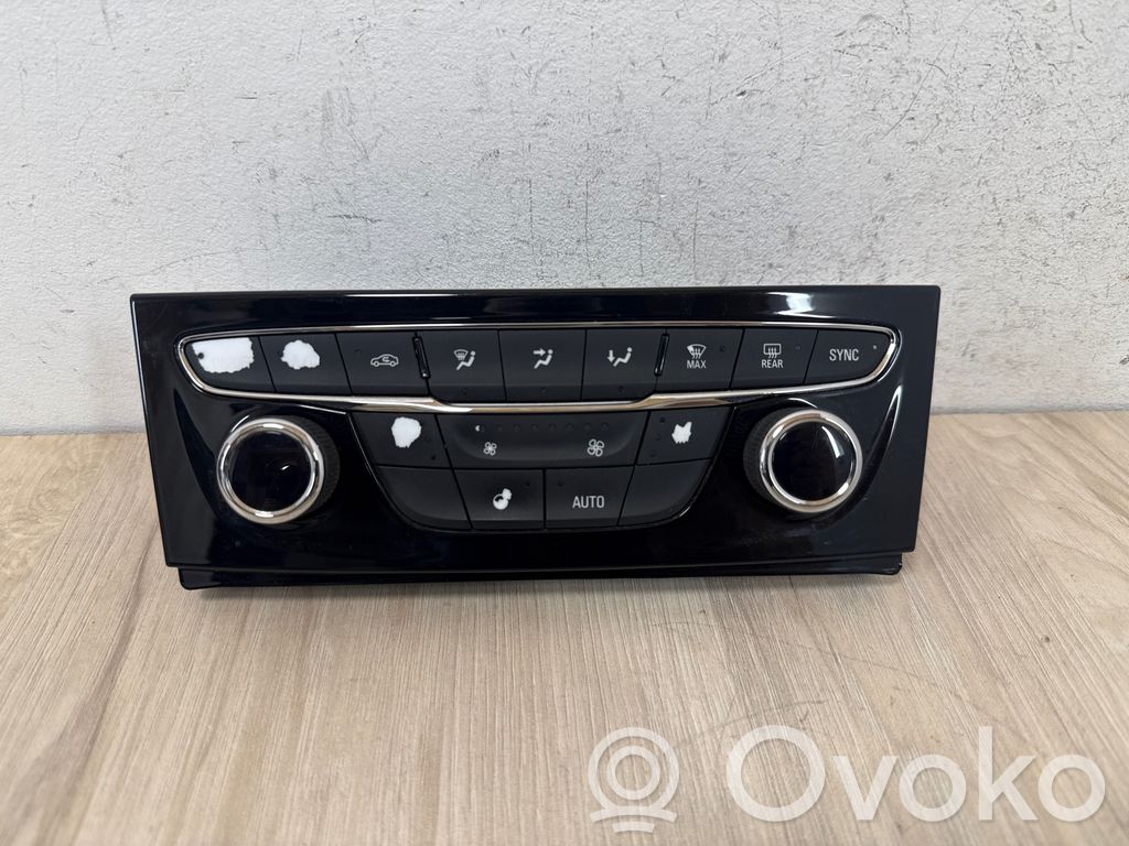 Opel Astra K Climate control unit 