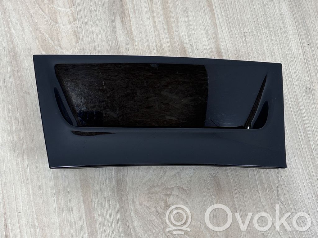 Panel trim   13448078,529131017