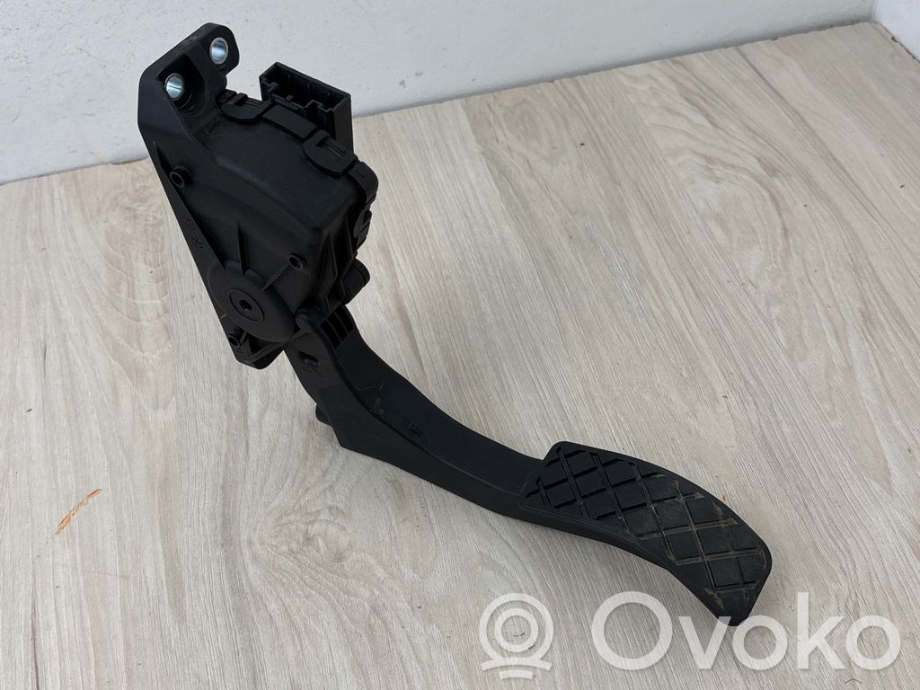 Audi A6 S6 C6 4F Pedal del acelerador 