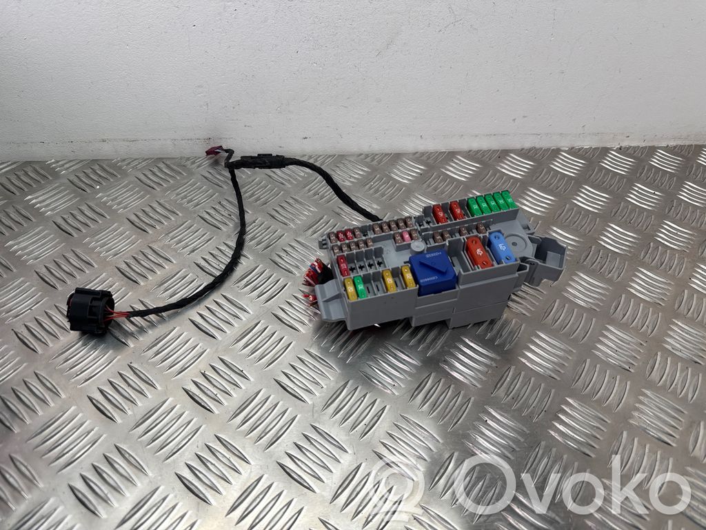 BMW 3 G20 G21 Fuse module 