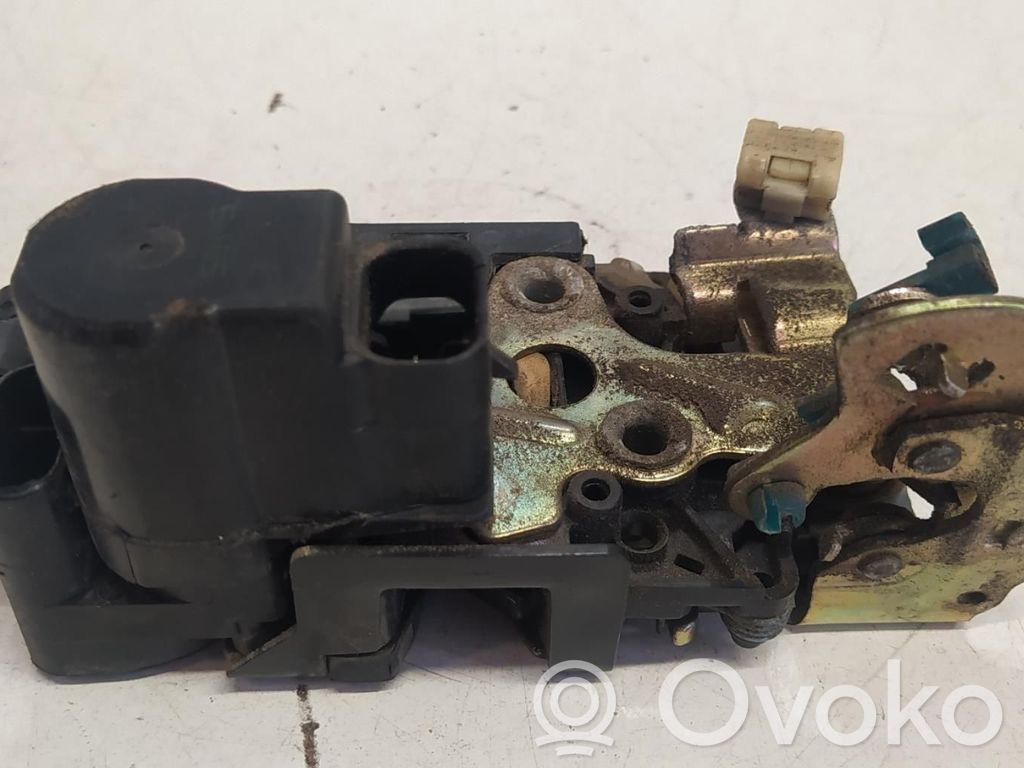 Chevrolet Kalos Front door lock 