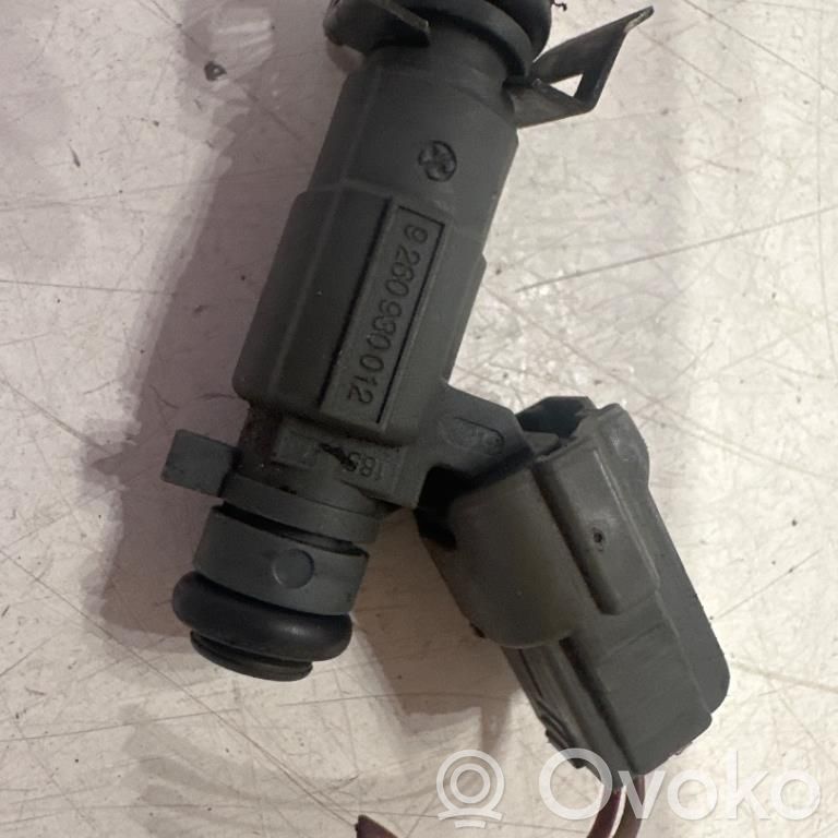 KIA Sephia Inyector de combustible 