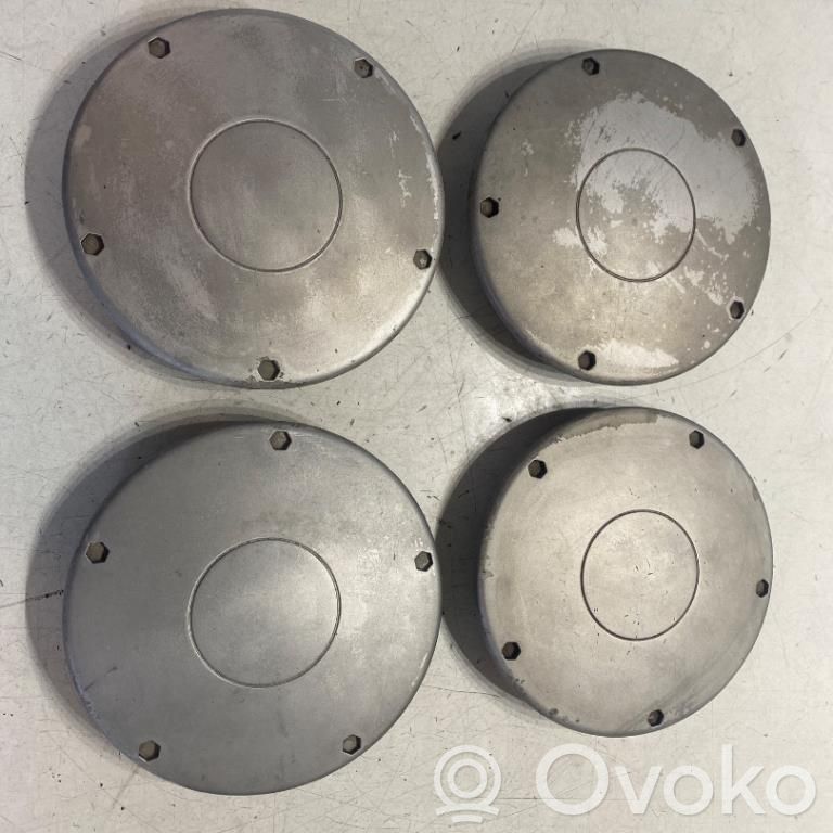 Original wheel cap   1476914080
