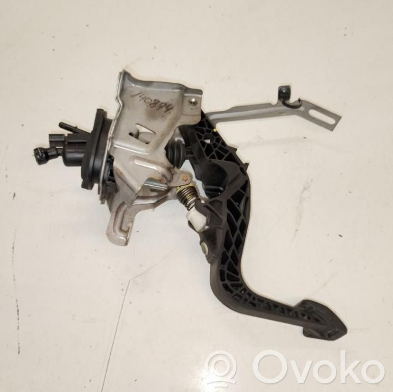 Ford Focus Kytkinpoljin 