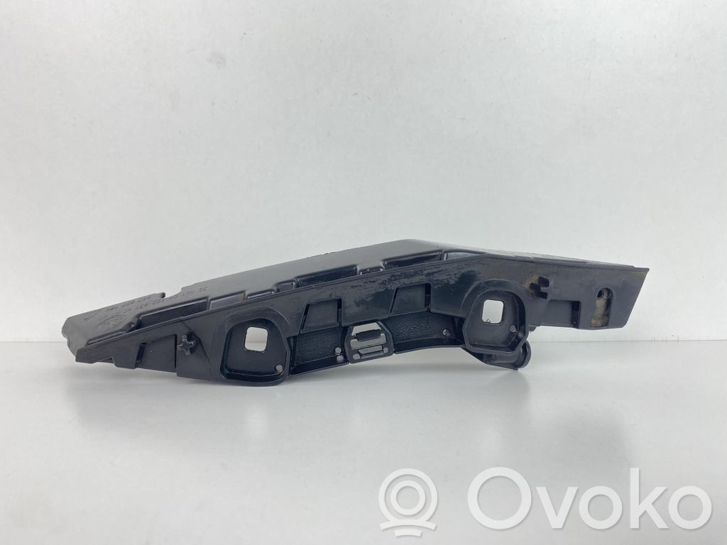 Skoda Scala Front bumper mounting bracket 