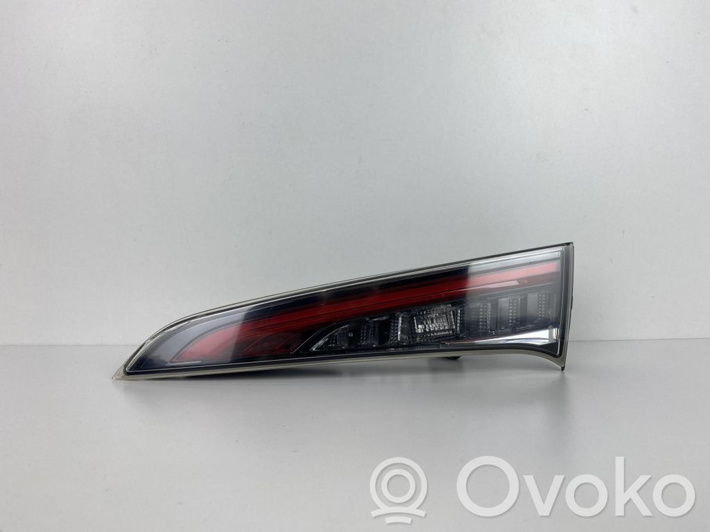Toyota Corolla E210 E21 Takaluukun takavalot 