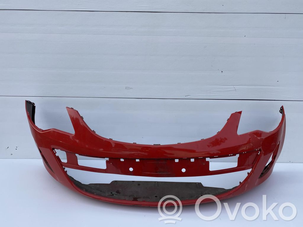 Opel Corsa D Parachoques delantero 