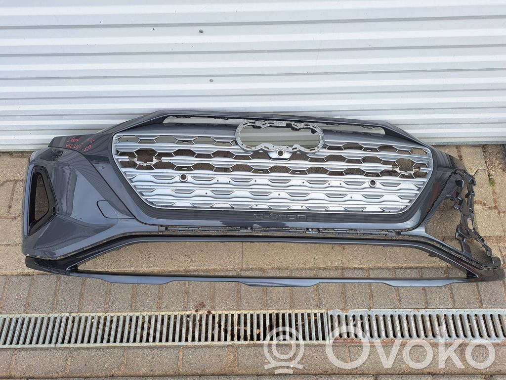 Audi e-tron Priekinis bamperis 