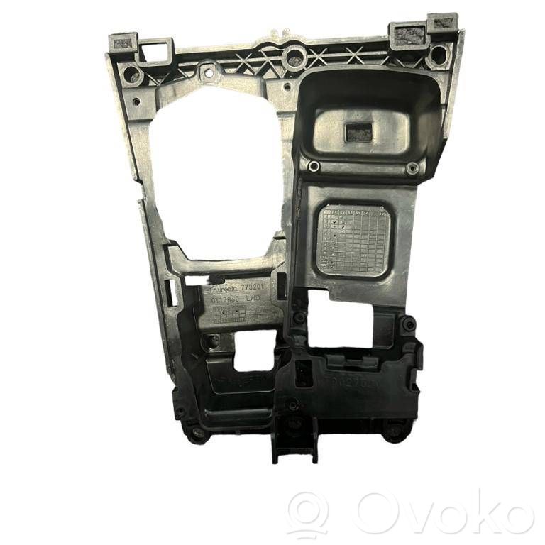 BMW X5 E70 Gear shifter surround trim plastic 