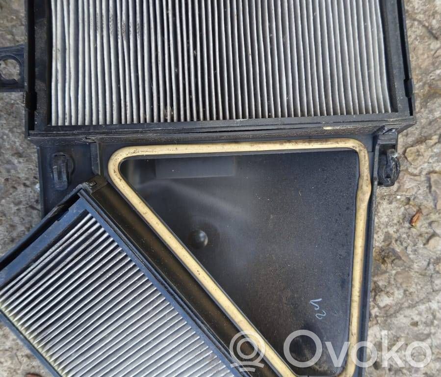 BMW X6 E71 Oro mikrofiltro dangtelis 
