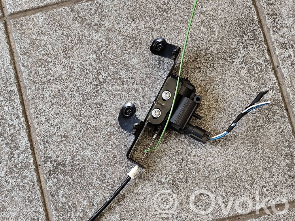 BMW 5 E60 E61 Stellmotor Tankdeckel Tankklappe 