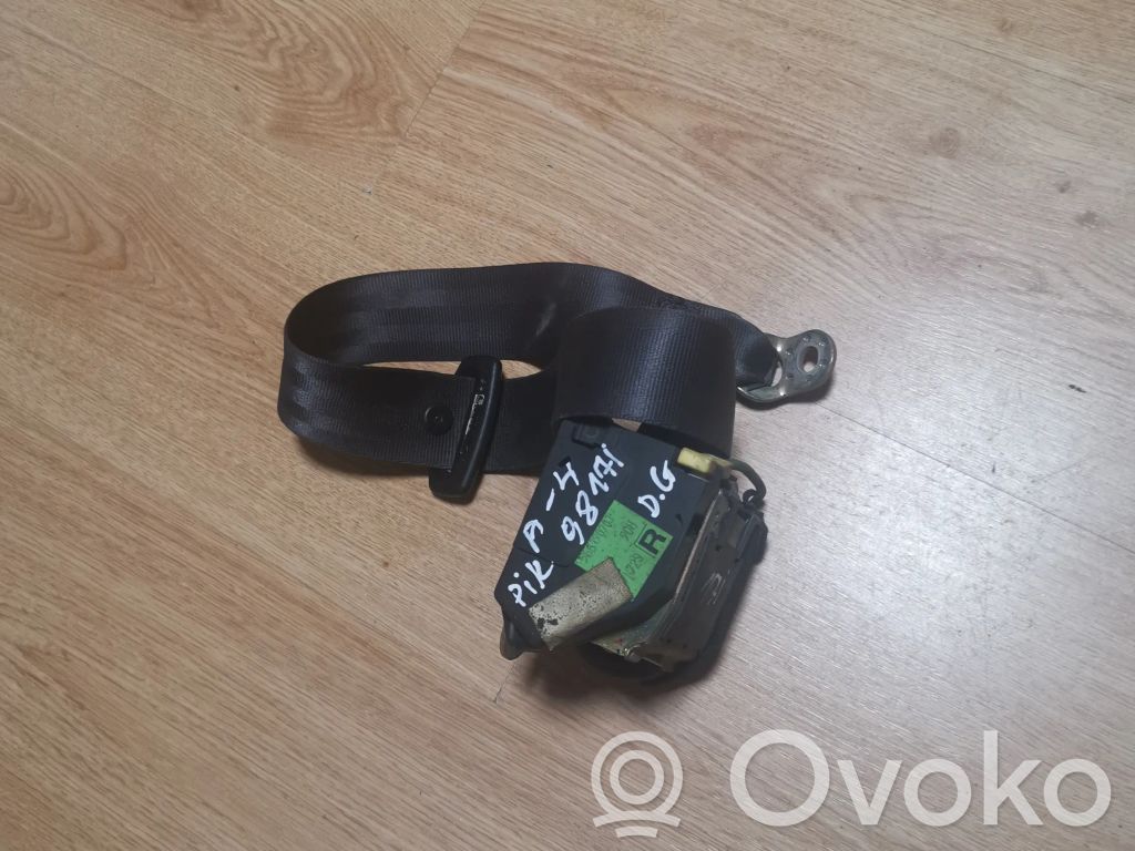Audi A4 S4 B5 8D Cinturón trasero 