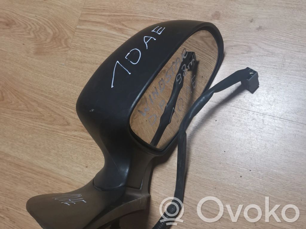 Front door electric wing mirror