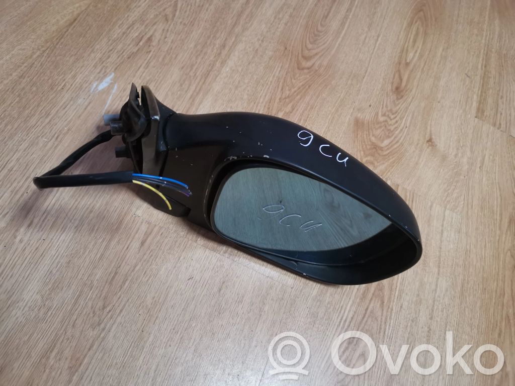 Nissan Pathfinder R50 Front door electric wing mirror 