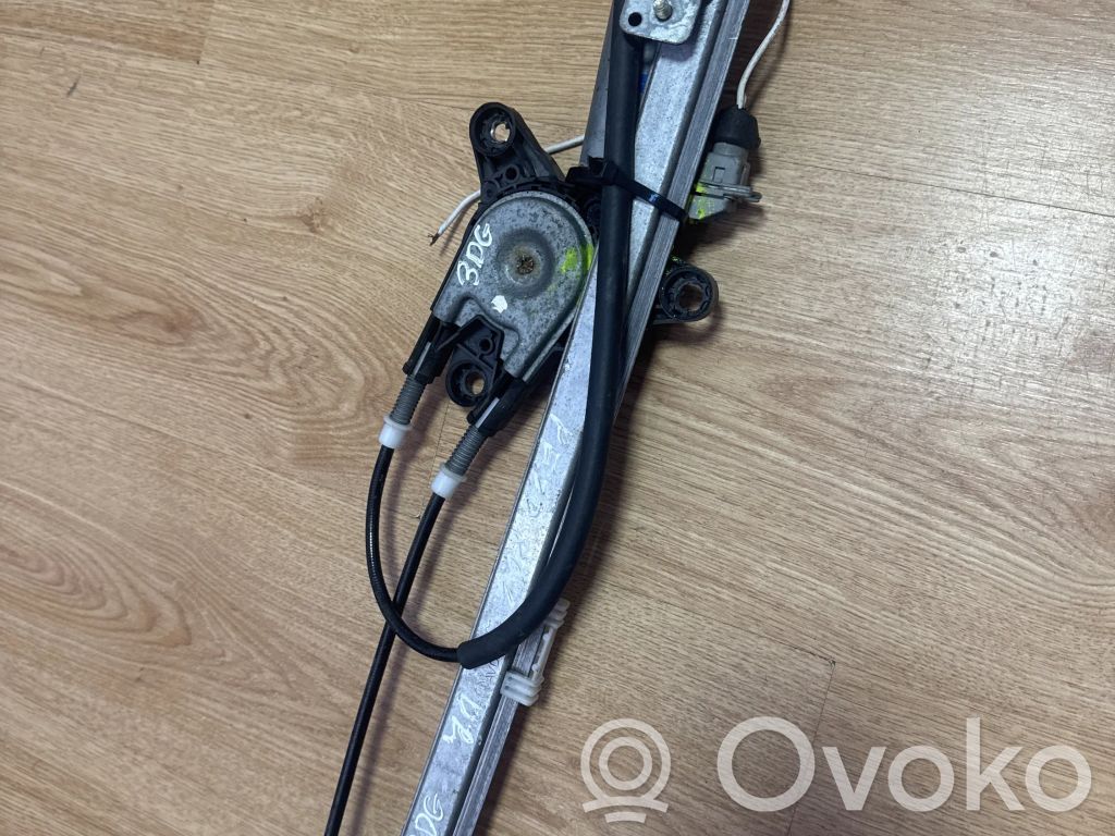 Peugeot 806 Front door window regulator with motor 