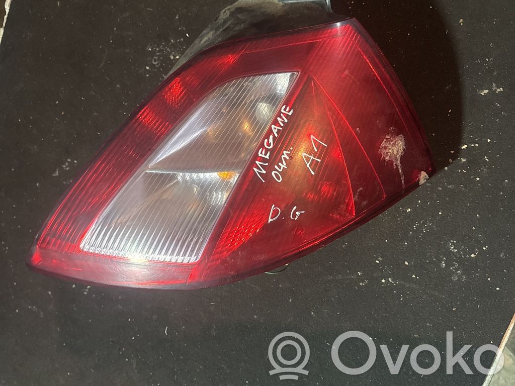 Renault Megane II Задний фонарь в кузове 