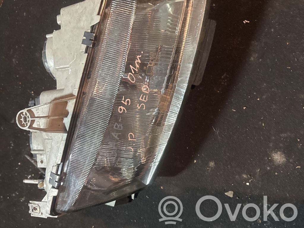 Saab 9-5 Headlight/headlamp 