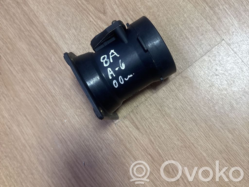 Audi A6 S6 C5 4B Przepływomierz masowy powietrza MAF 