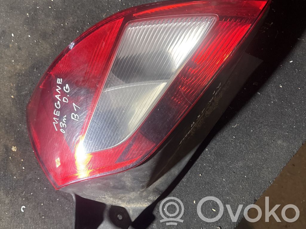 Renault Megane II Задний фонарь в кузове 