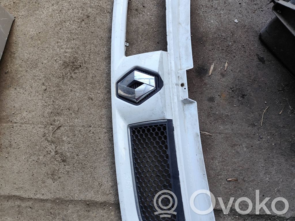 Renault Trafic II (X83) Front bumper upper radiator grill 