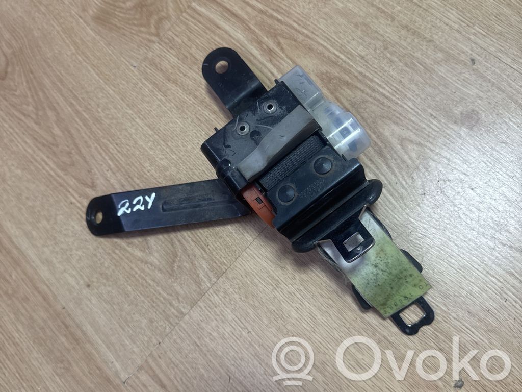 Subaru Forester SF Cinturón medio (trasero) 