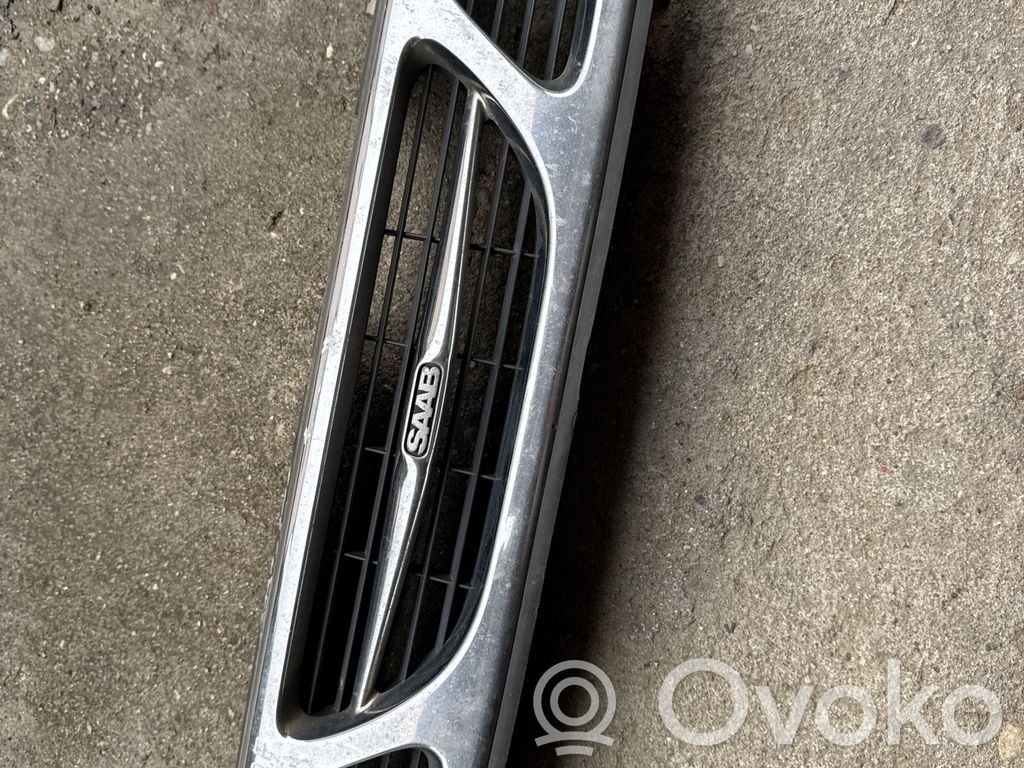 Saab 9-3 Ver1 Front bumper upper radiator grill 
