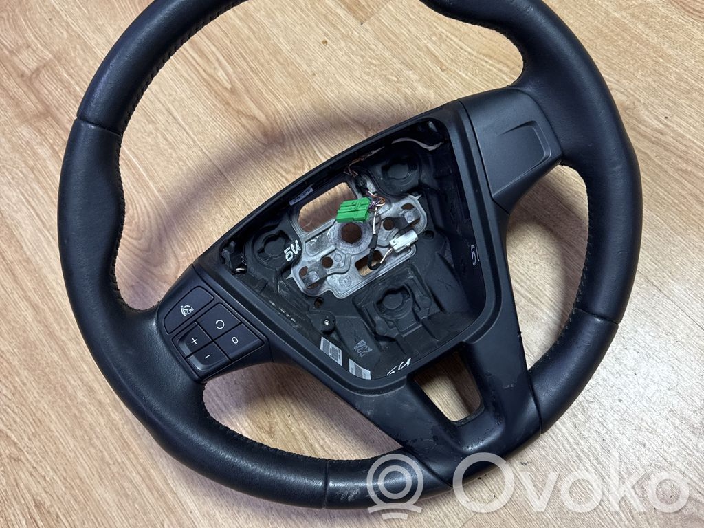 Volvo V40 Stūre 