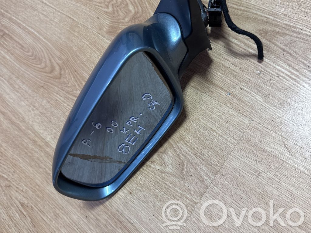 Audi A6 S6 C5 4B Front door electric wing mirror 