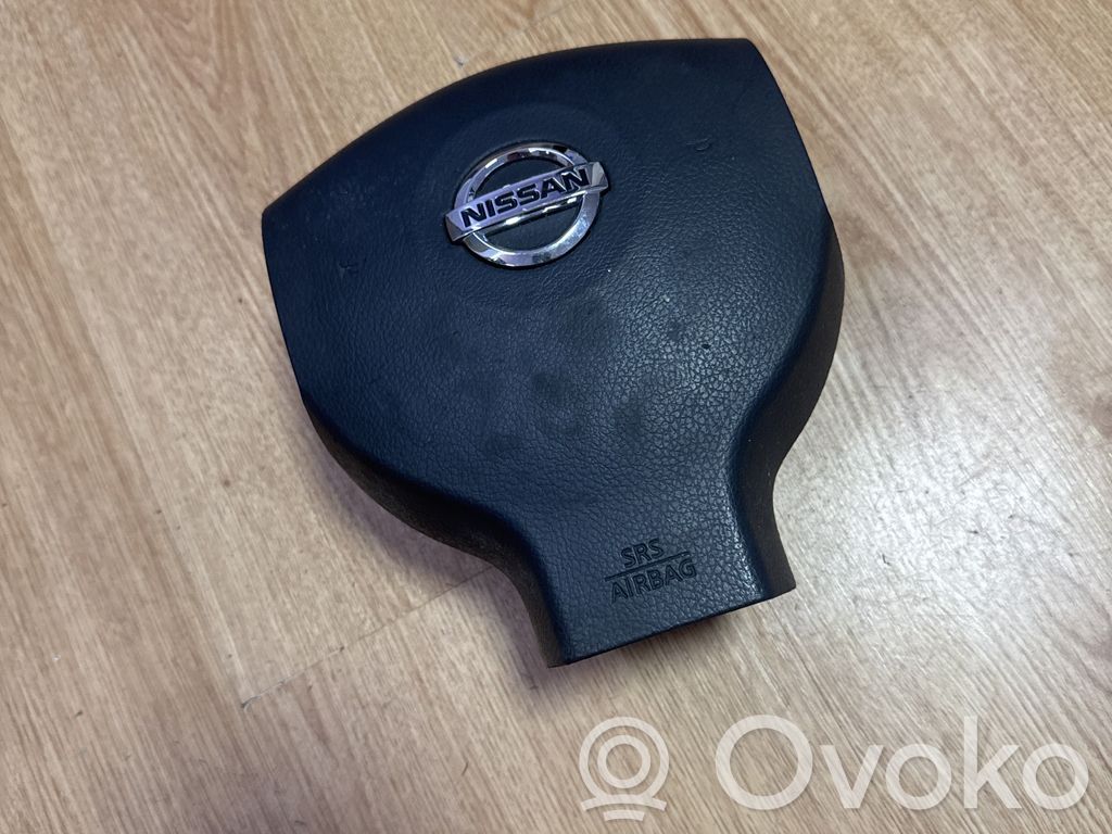 Nissan Note (E11) Vairo oro pagalvė 