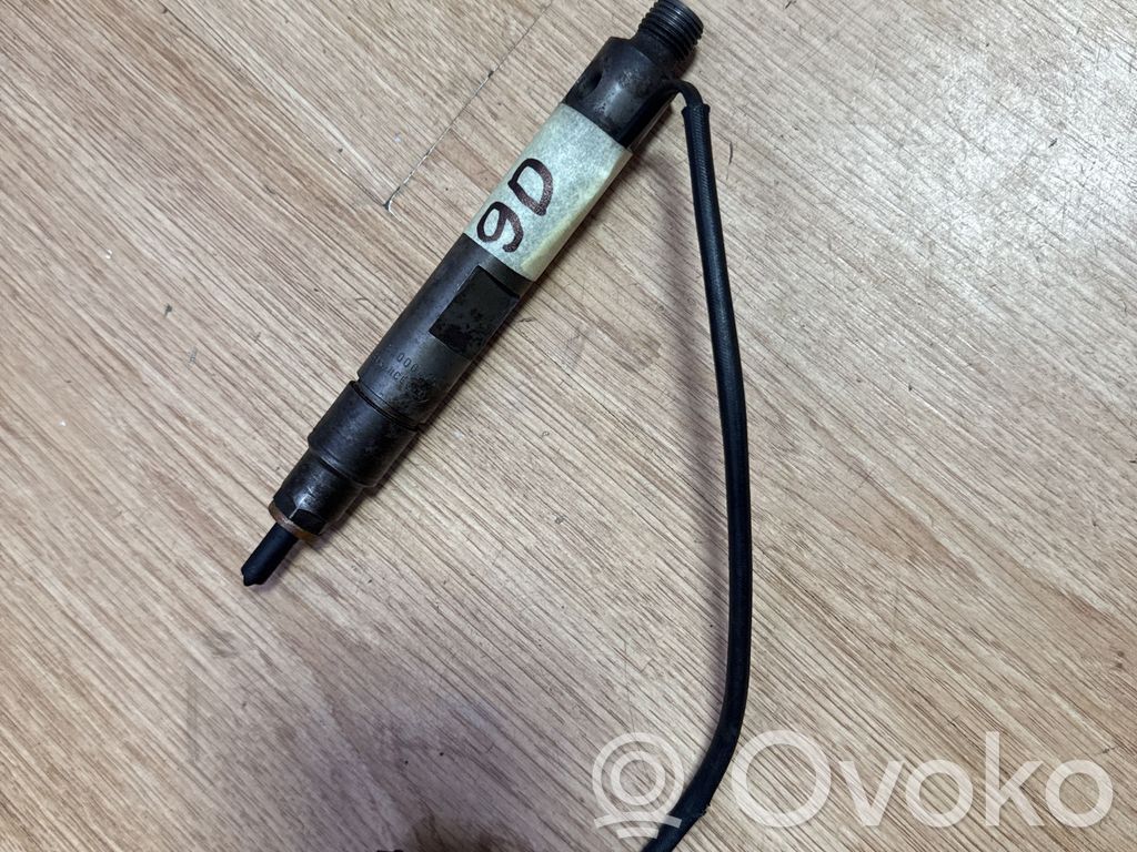 Renault Megane I Inyector de combustible 