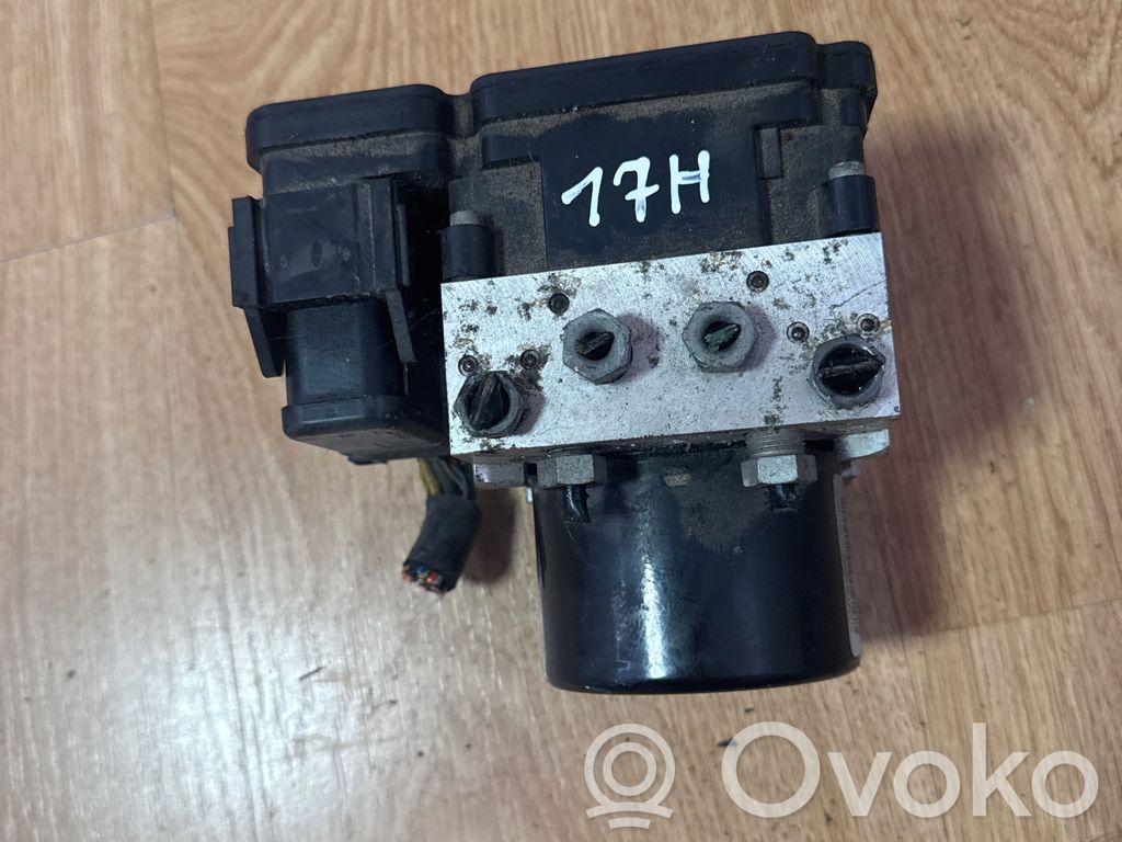 Volvo V40 ABS Pump 