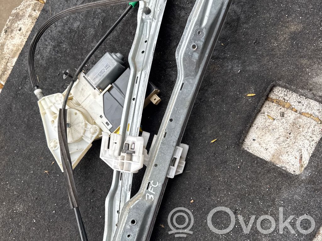 Citroen C5 Front door window regulator with motor 