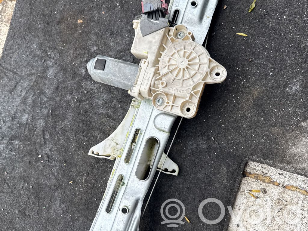 Opel Vectra C Elektryczny podnośnik szyby drzwi tylnych 