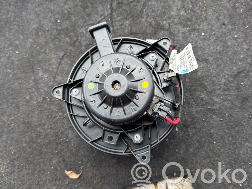 Opel Insignia A Mazā radiatora ventilators 