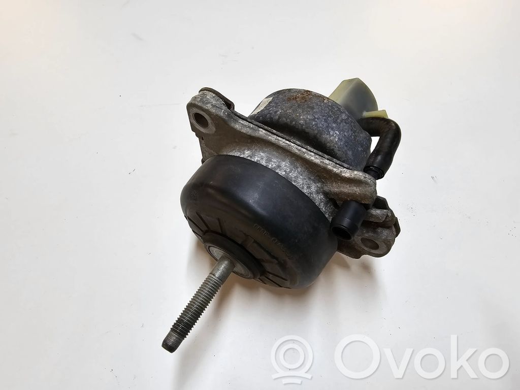 Ford Mustang VI Engine mount bracket 